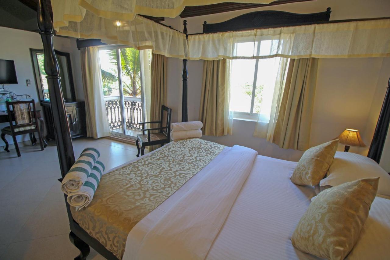 Resort Coqueiral Candolim Exterior photo